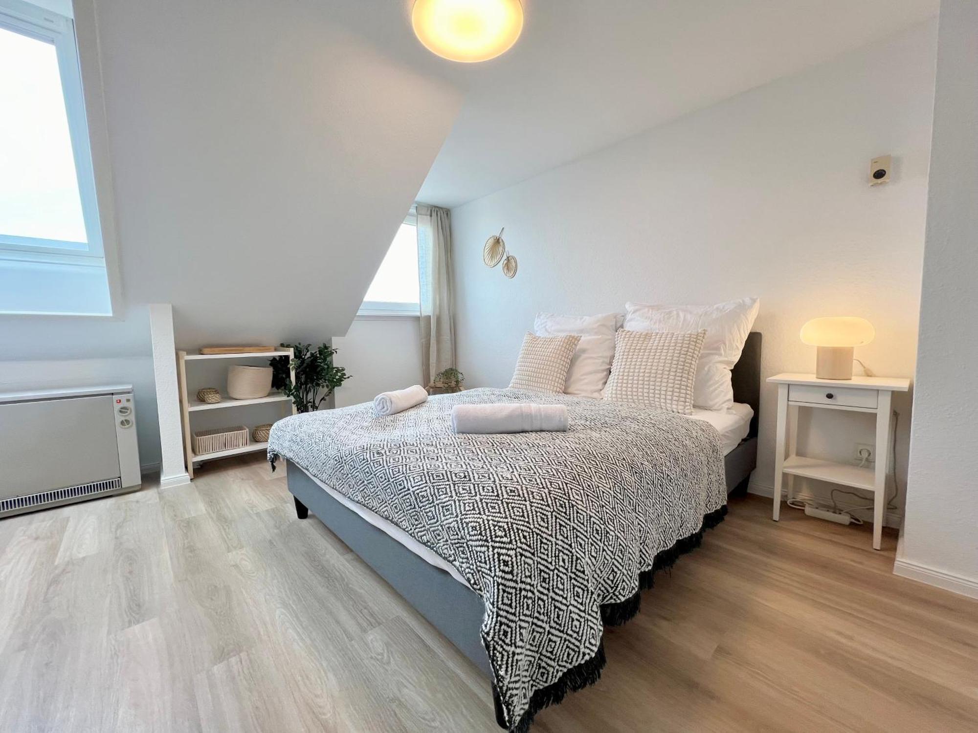 Kleine, Gemuetliche Apartments Im Herzen Von Buesum Esterno foto