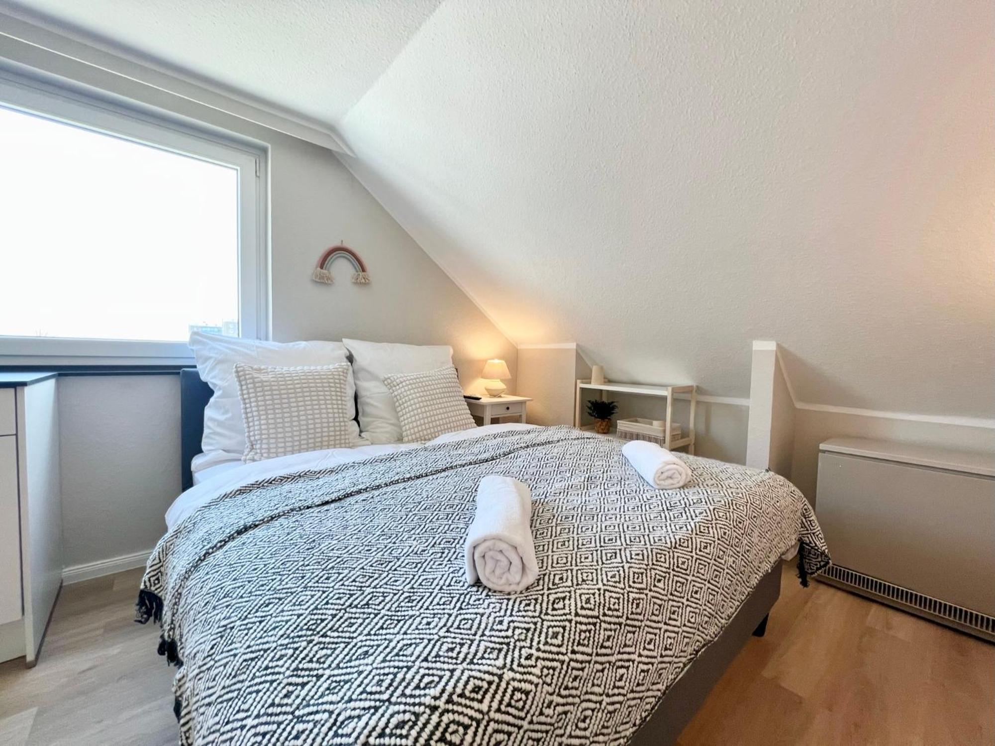 Kleine, Gemuetliche Apartments Im Herzen Von Buesum Esterno foto