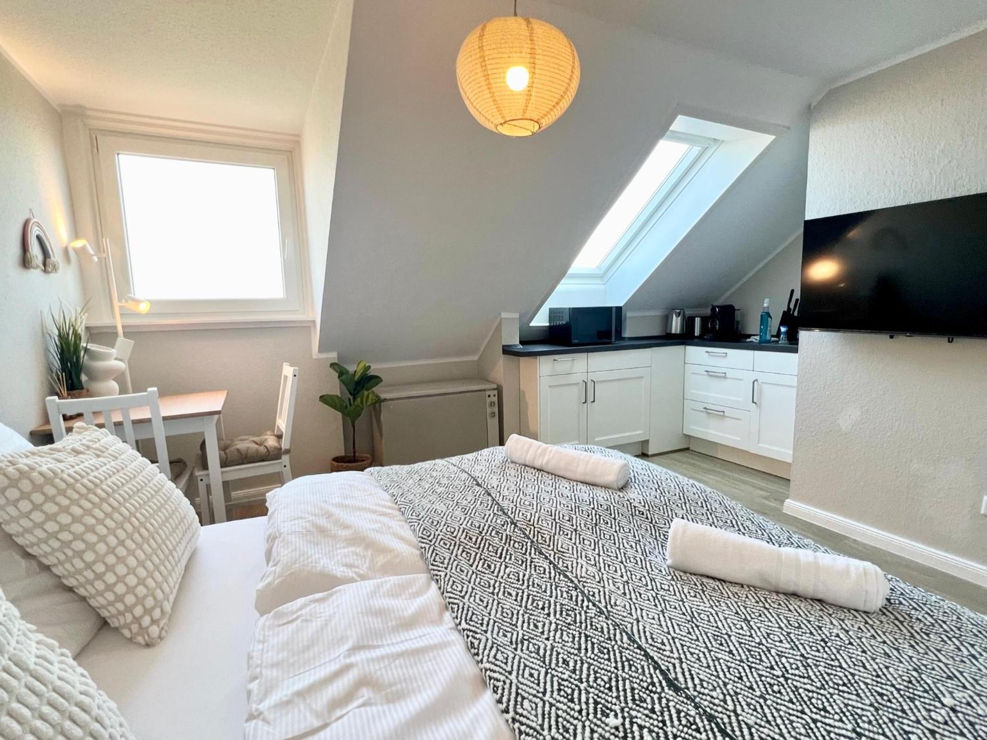 Kleine, Gemuetliche Apartments Im Herzen Von Buesum Esterno foto