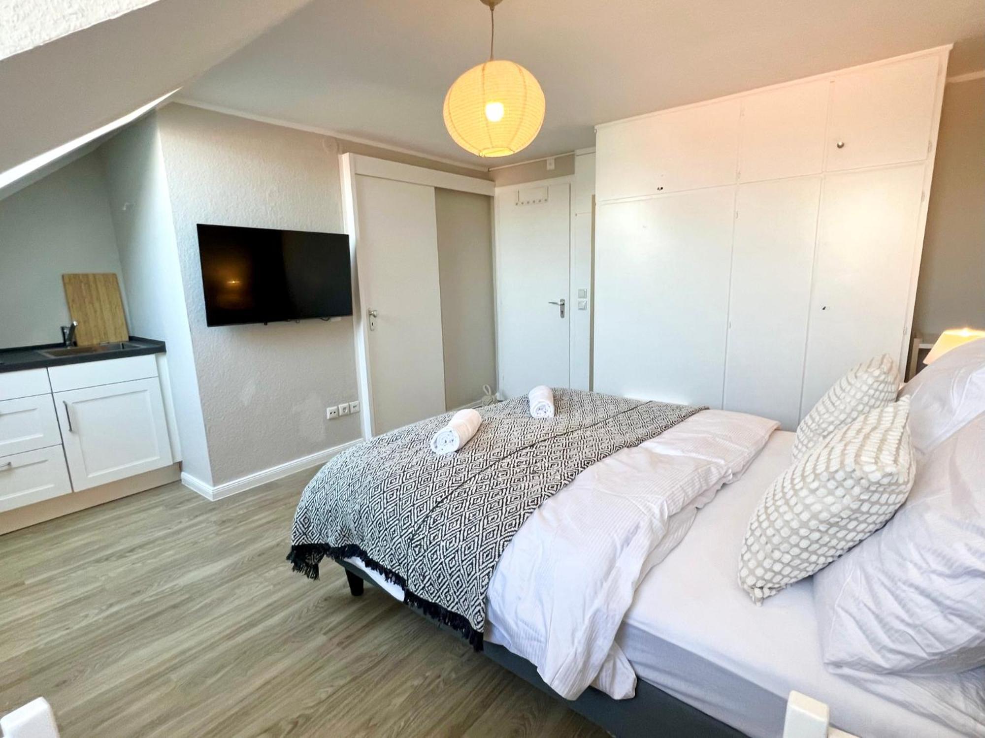 Kleine, Gemuetliche Apartments Im Herzen Von Buesum Esterno foto